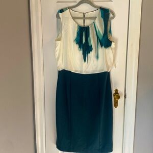 NEW YORK & Co Teal and Cream fitted dress. Full zipper in back Size L